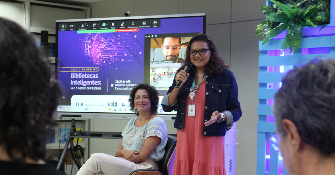 Evento da Enap destaca como a IA pode contribuir para bibliotecas mais inteligentes no futuro
